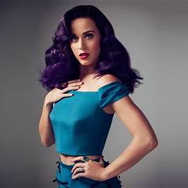 <b>Were There Fireworks With That Entree? Pop Star Katy Perry And Canadian Pol Justin Trudeau Step Out In Montreal</b>