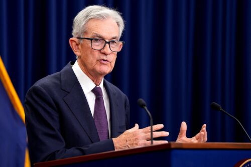 <b>Powell Stands Firm, Defies White House Pressure With Modest Rate Cut </b>