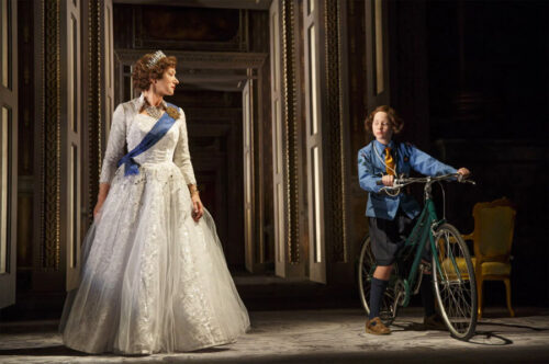 <b>Helen Mirren to Receive the Cecil B. DeMille Award at the 2026 Golden Globes     </b>